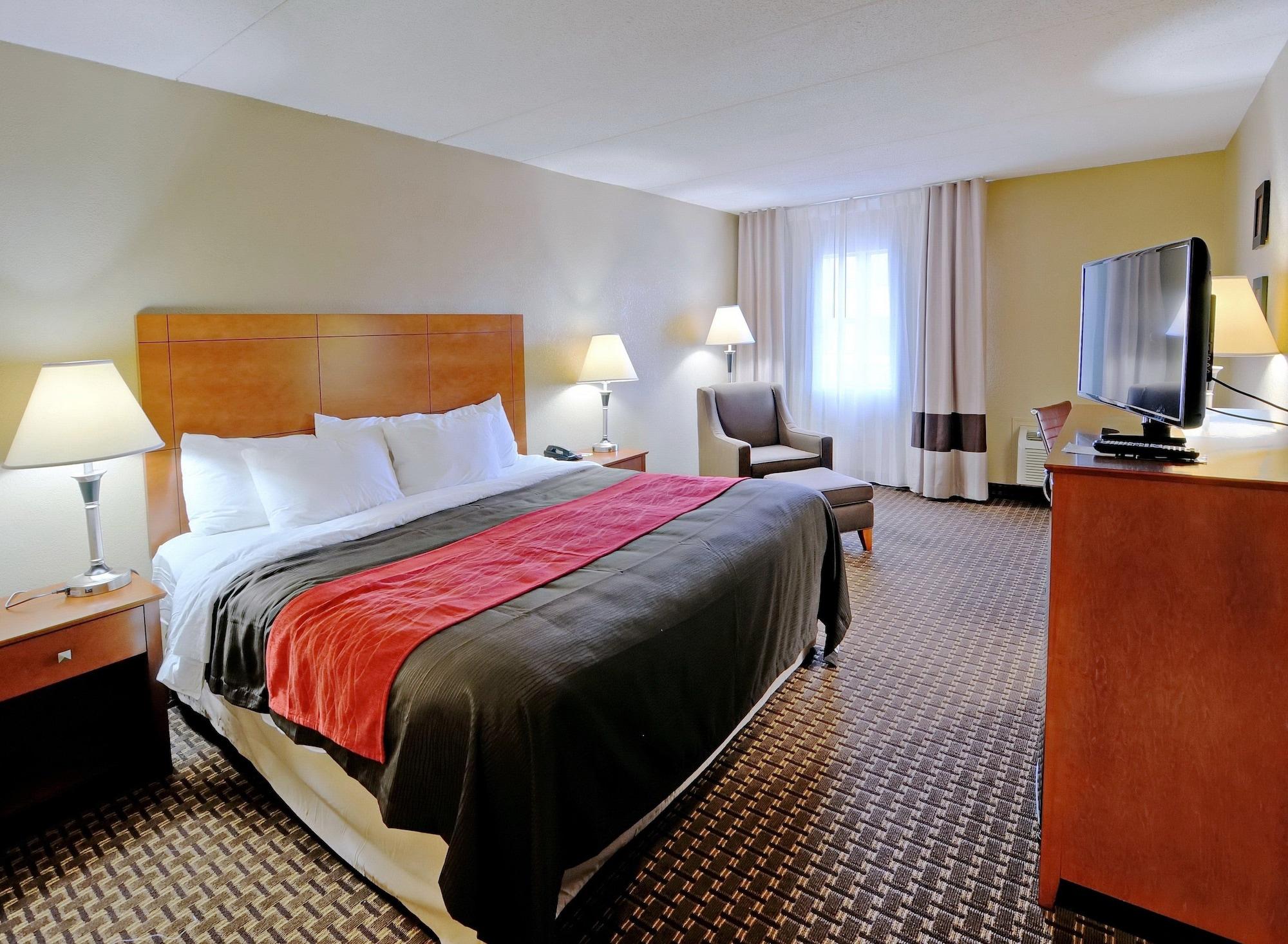 Comfort Inn & Suites Raphine - Lexington Near I-81 And I-64 מראה חיצוני תמונה