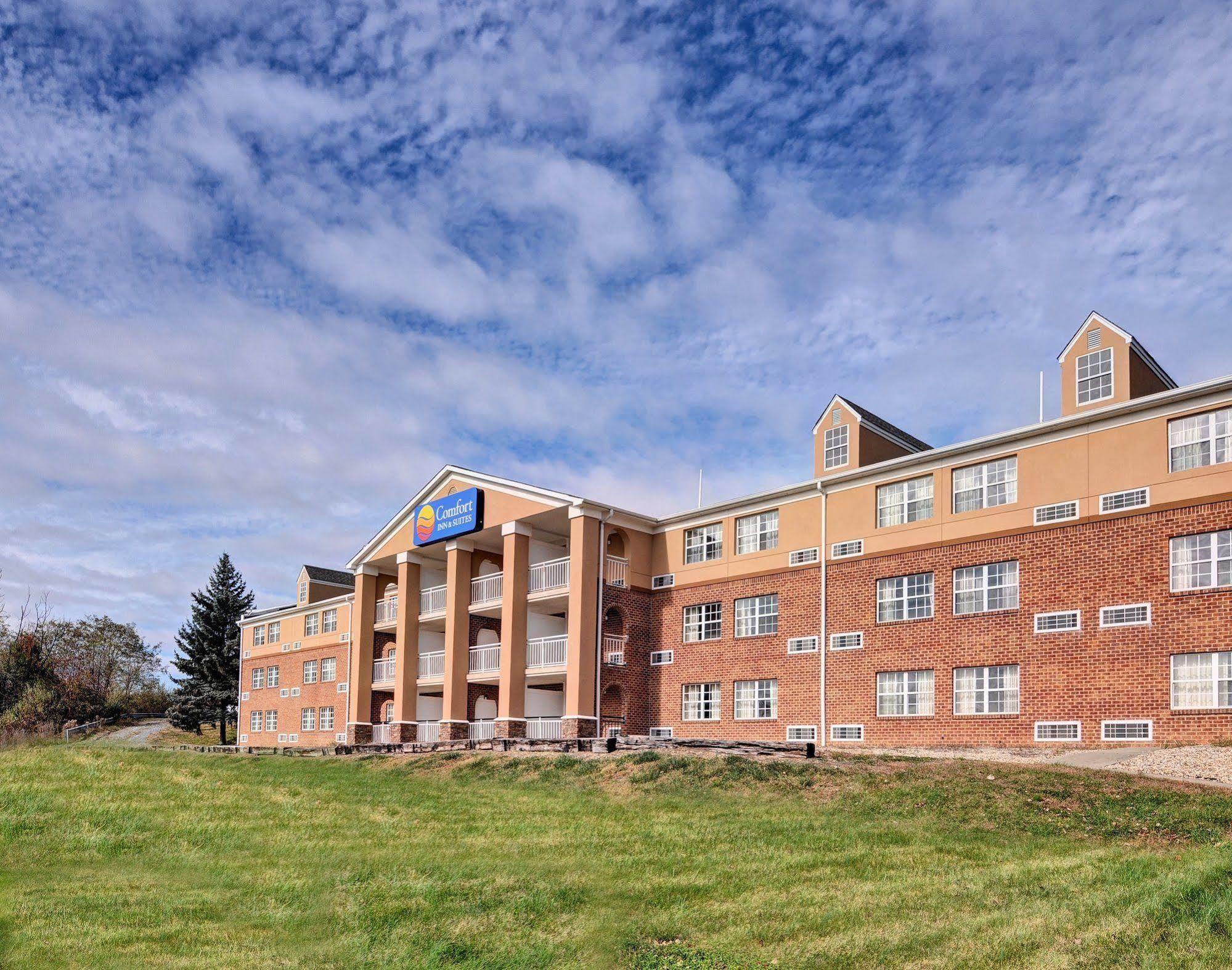 Comfort Inn & Suites Raphine - Lexington Near I-81 And I-64 מראה חיצוני תמונה